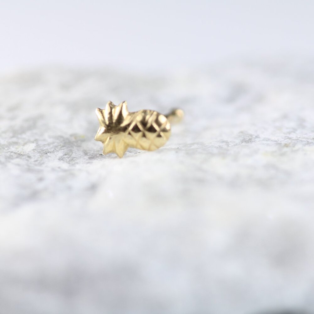 9kt Solid Gold Cute Tiny Pineapple Ocean Hawaiian… - image 1